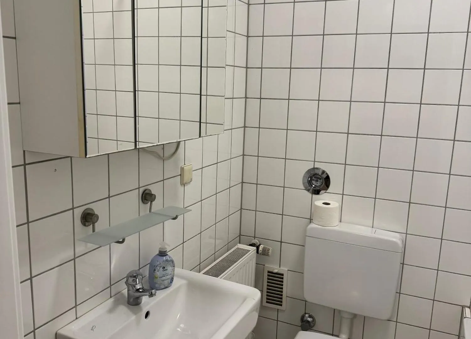 Aparthouse Graf-Adolf Düsseldorf 0*,