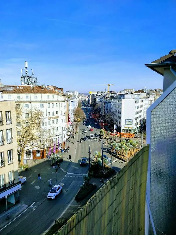 Aparthouse Graf-Adolf Düsseldorf Duitsland